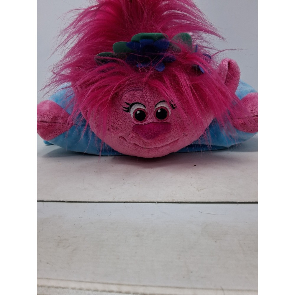 Pillow Pets DreamWorks Trolls World Tour Poppy Pink Plush 17 in Travel Pillow. N